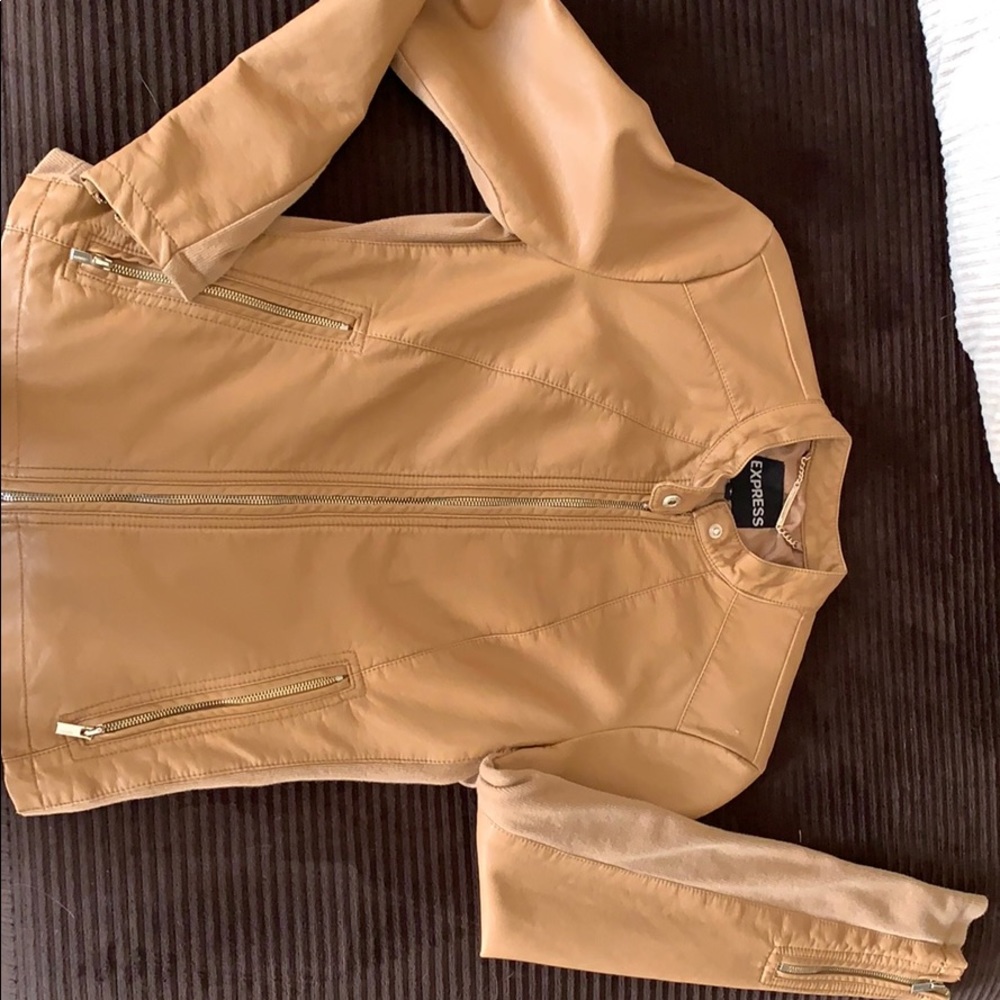 Express tan, small jacket